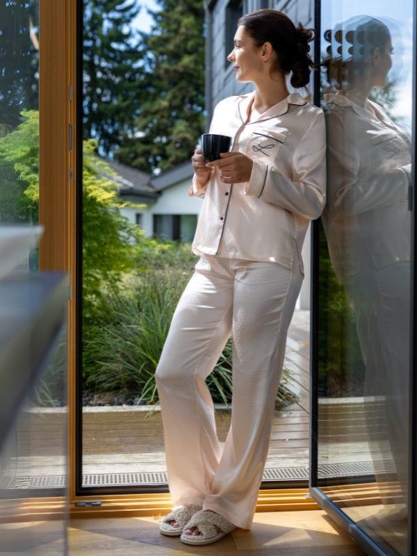 Ilgos dviejų dalių pižamos