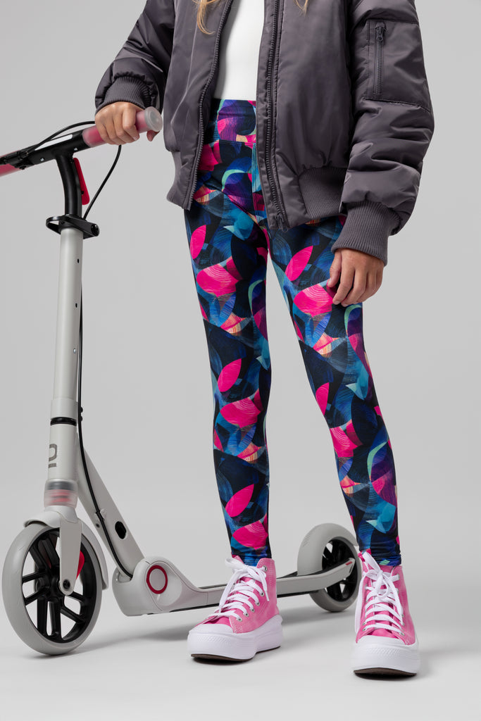 lelosi vaikiškos tamprės nyssa 0