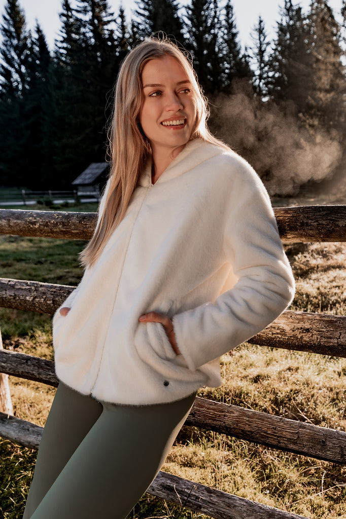 lelosi dirbtinio kailio striukė cozy 0