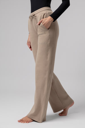 lelosi supercomfort sportinės kelnės saweetie 1