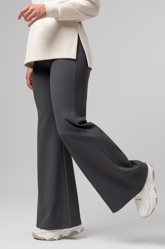 lelosi move relaxed tamprės wendy 0