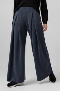 ChicLine Relaxed kelnės Azurea